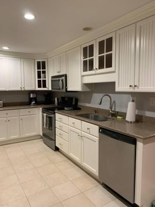 Entire Home! Waterfront And Trail-Backing! Beaufort Extérieur photo