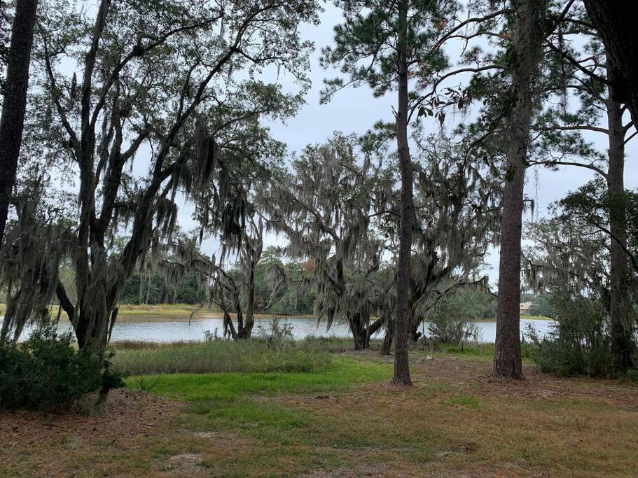 Entire Home! Waterfront And Trail-Backing! Beaufort Extérieur photo
